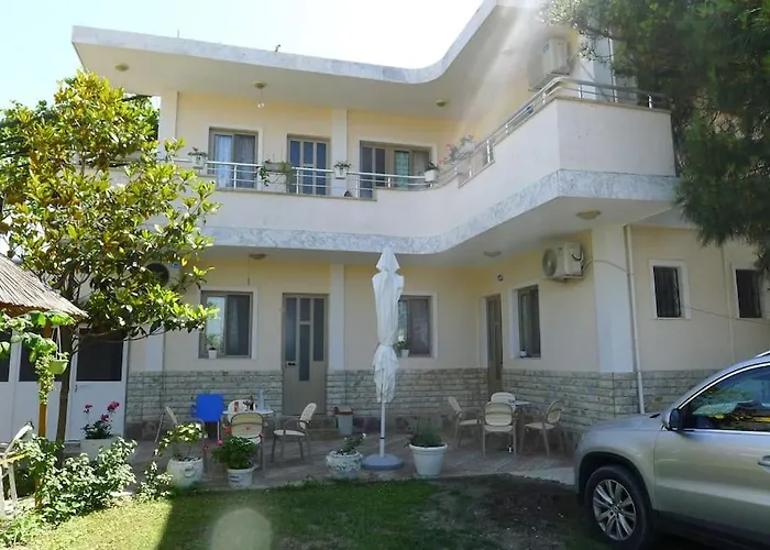 Holiday home 2 Floor House Perfect For Large Groups Velipoje
