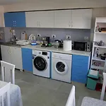 2 Floor House Perfect For Large Groups