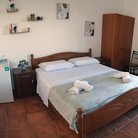 Vakantiehuis - Perfect For Large Groups Velipojë
