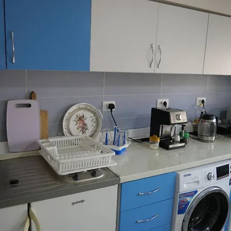 Holiday home 2 Floor House Perfect For Large Groups Velipoje