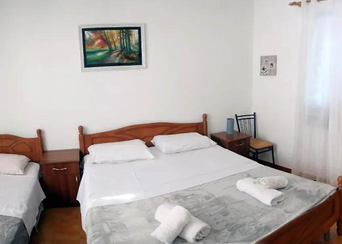 2 Floor House Perfect For Large Groups Holiday home