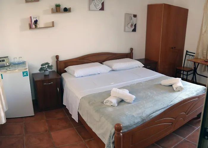 Holiday home 2 Floor House Perfect For Large Groups Velipoje