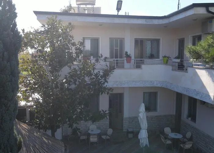 Holiday home 2 Floor House Perfect For Large Groups Velipoje